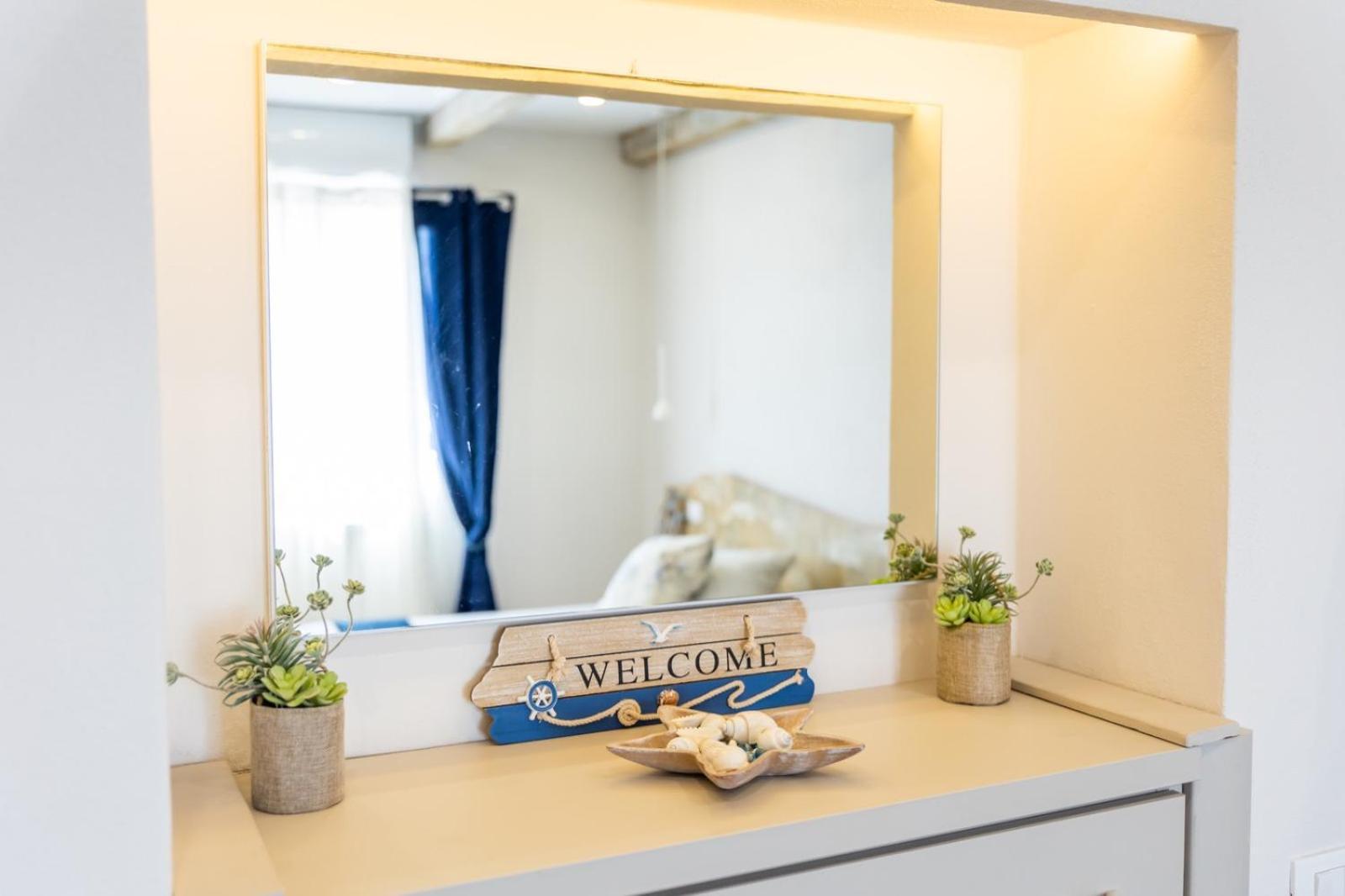Chez Luis Apartment อิมเปรีอา ภายนอก รูปภาพ